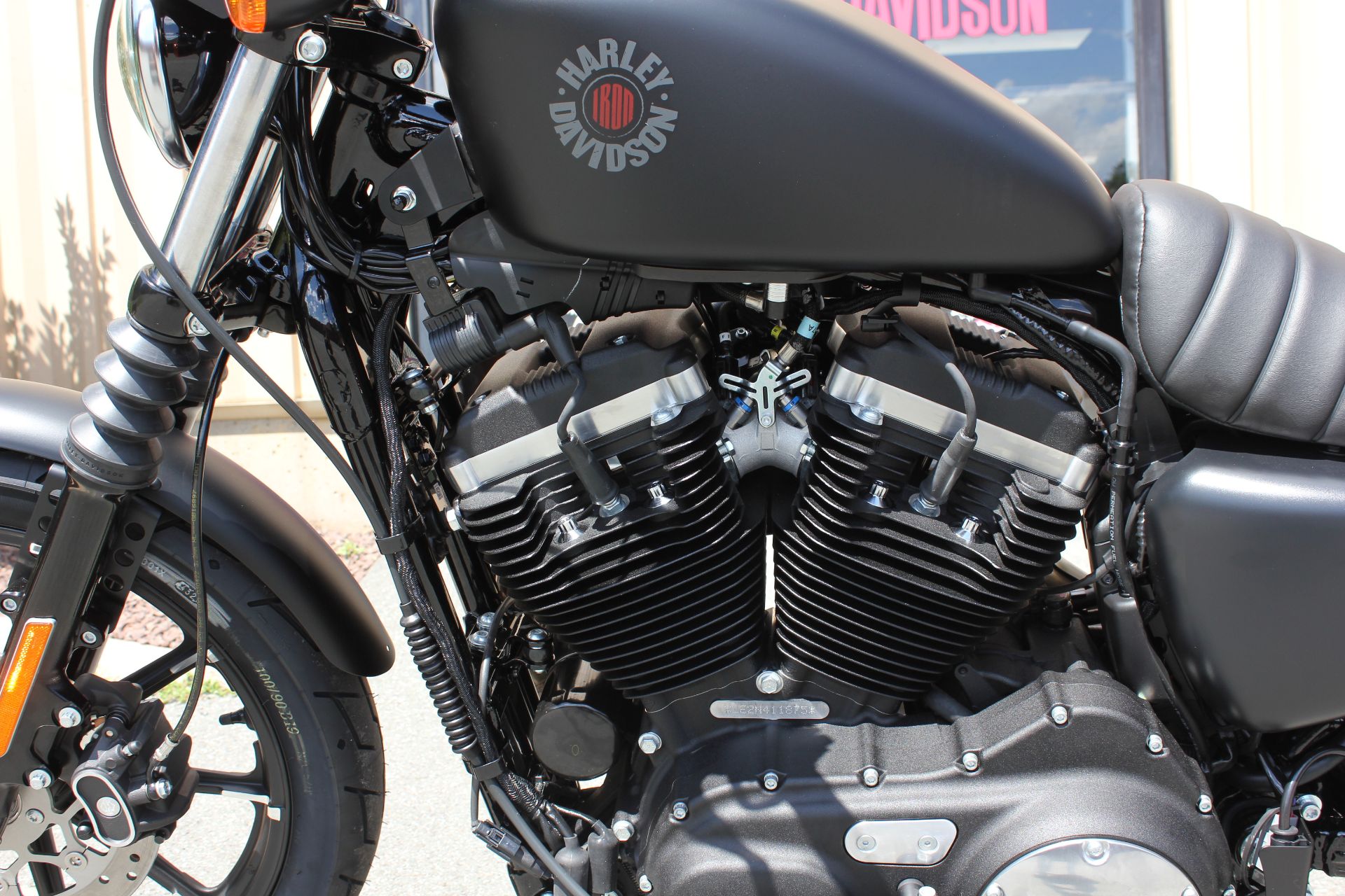 2022 Harley-Davidson Iron 883™ in Pittsfield, Massachusetts - Photo 10