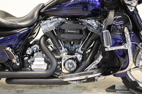 2016 Harley-Davidson CVO™ Street Glide® in Pittsfield, Massachusetts - Photo 9