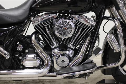 2012 Harley-Davidson Street Glide® in Pittsfield, Massachusetts - Photo 9