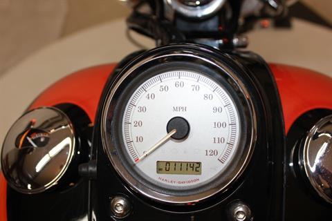 2010 Harley-Davidson Dyna® Wide Glide® in Pittsfield, Massachusetts - Photo 12