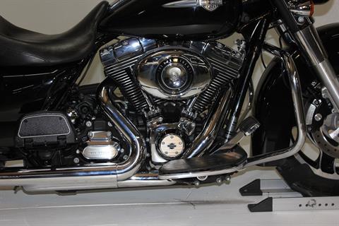 2013 Harley-Davidson Street Glide® in Pittsfield, Massachusetts - Photo 14