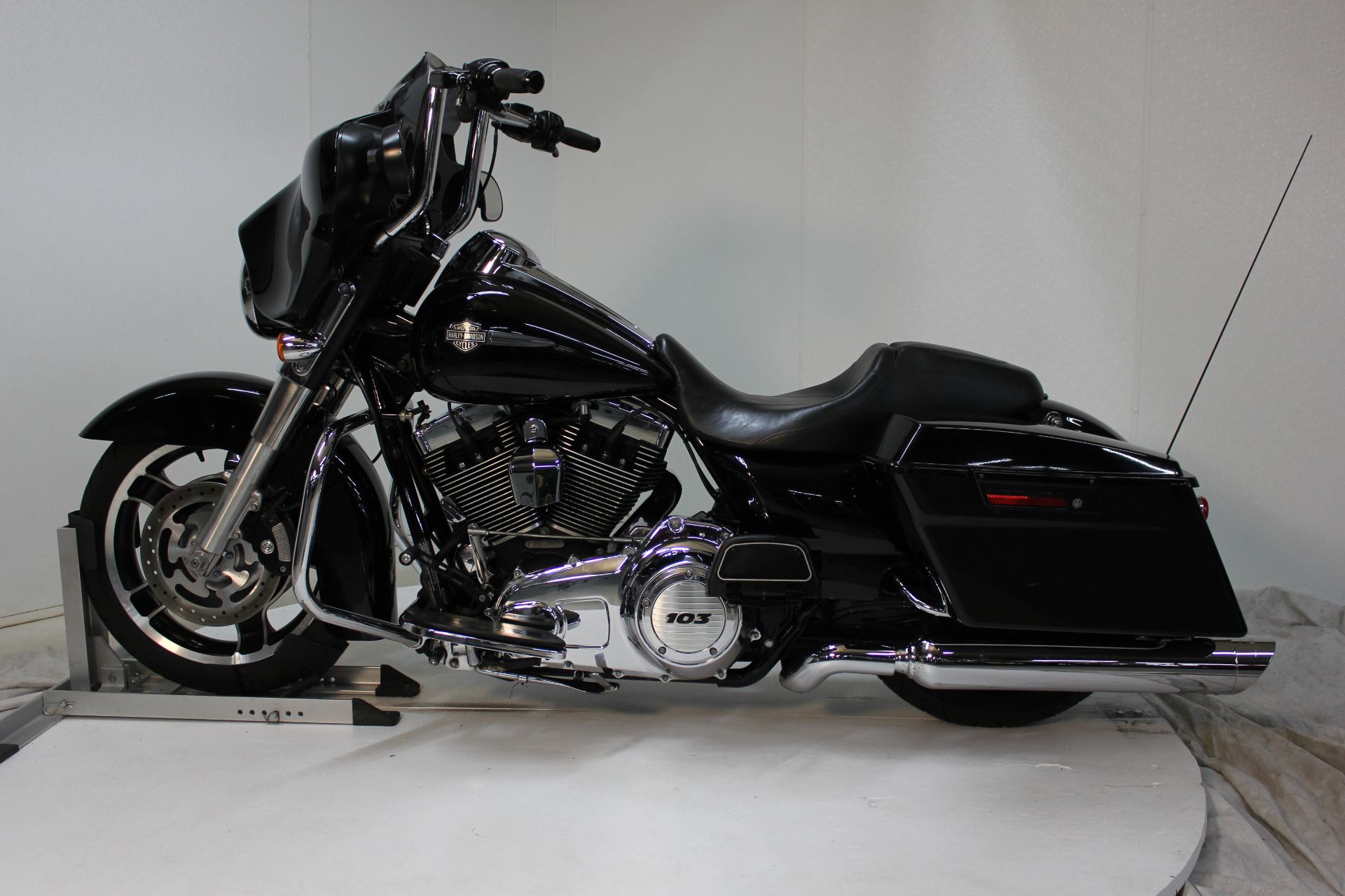 2013 Harley-Davidson Street Glide® in Pittsfield, Massachusetts - Photo 1