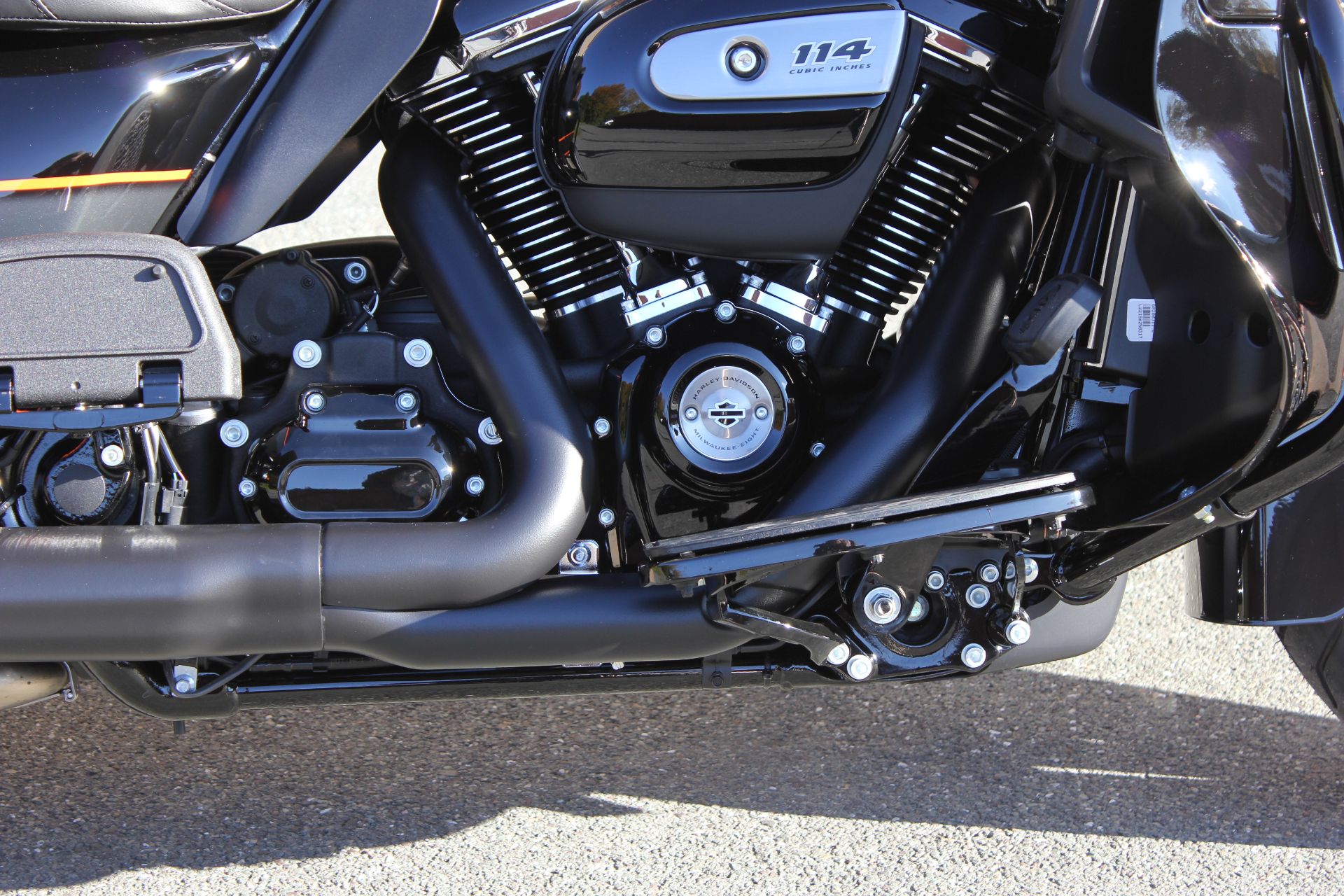 2022 Harley-Davidson Ultra Limited in Pittsfield, Massachusetts - Photo 16