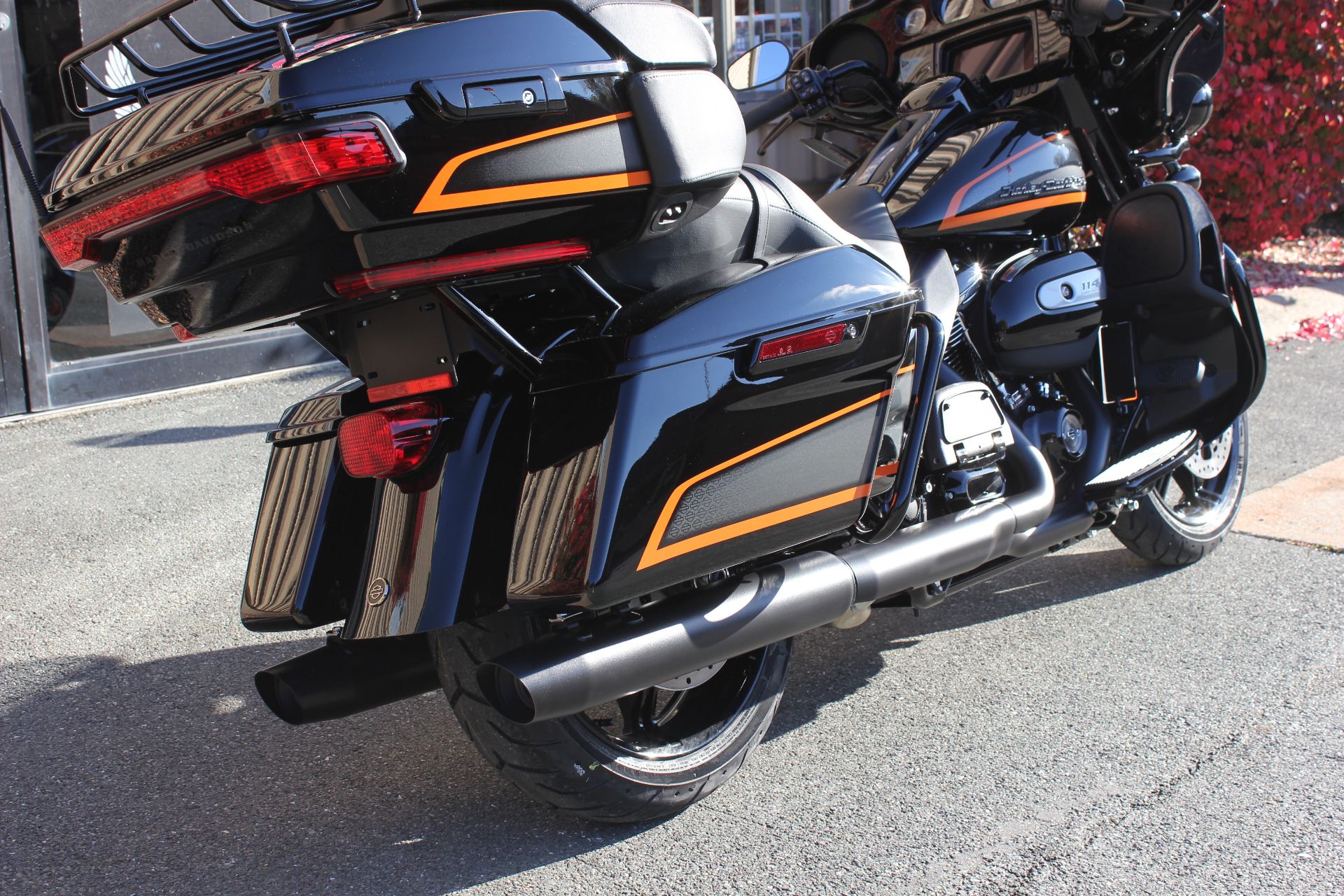 2022 Harley-Davidson Ultra Limited in Pittsfield, Massachusetts - Photo 6