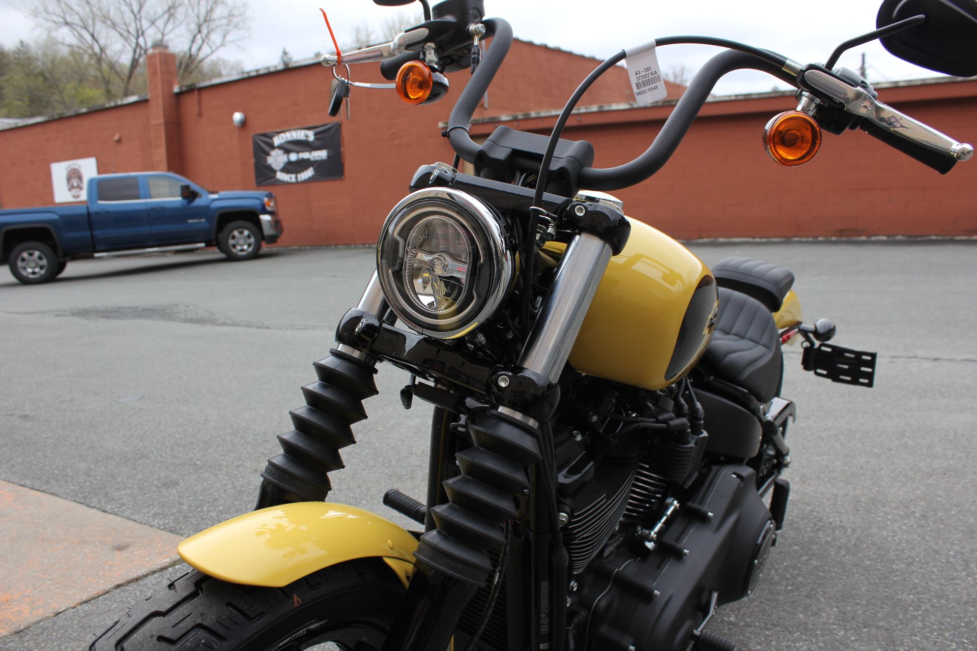 2023 Harley-Davidson Street Bob® 114 in Pittsfield, Massachusetts - Photo 17