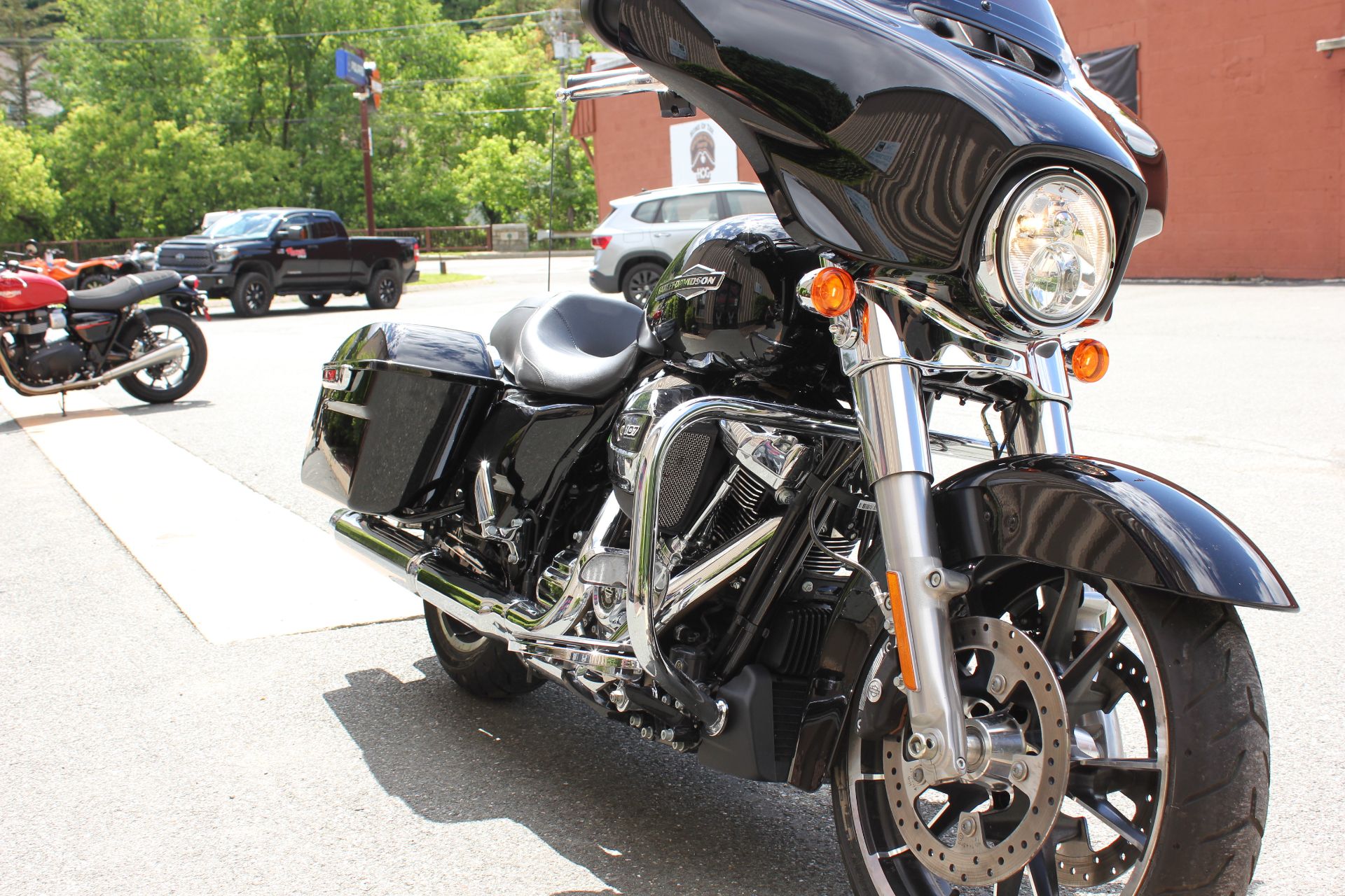 2021 Harley-Davidson STREET GLIDE in Pittsfield, Massachusetts - Photo 4