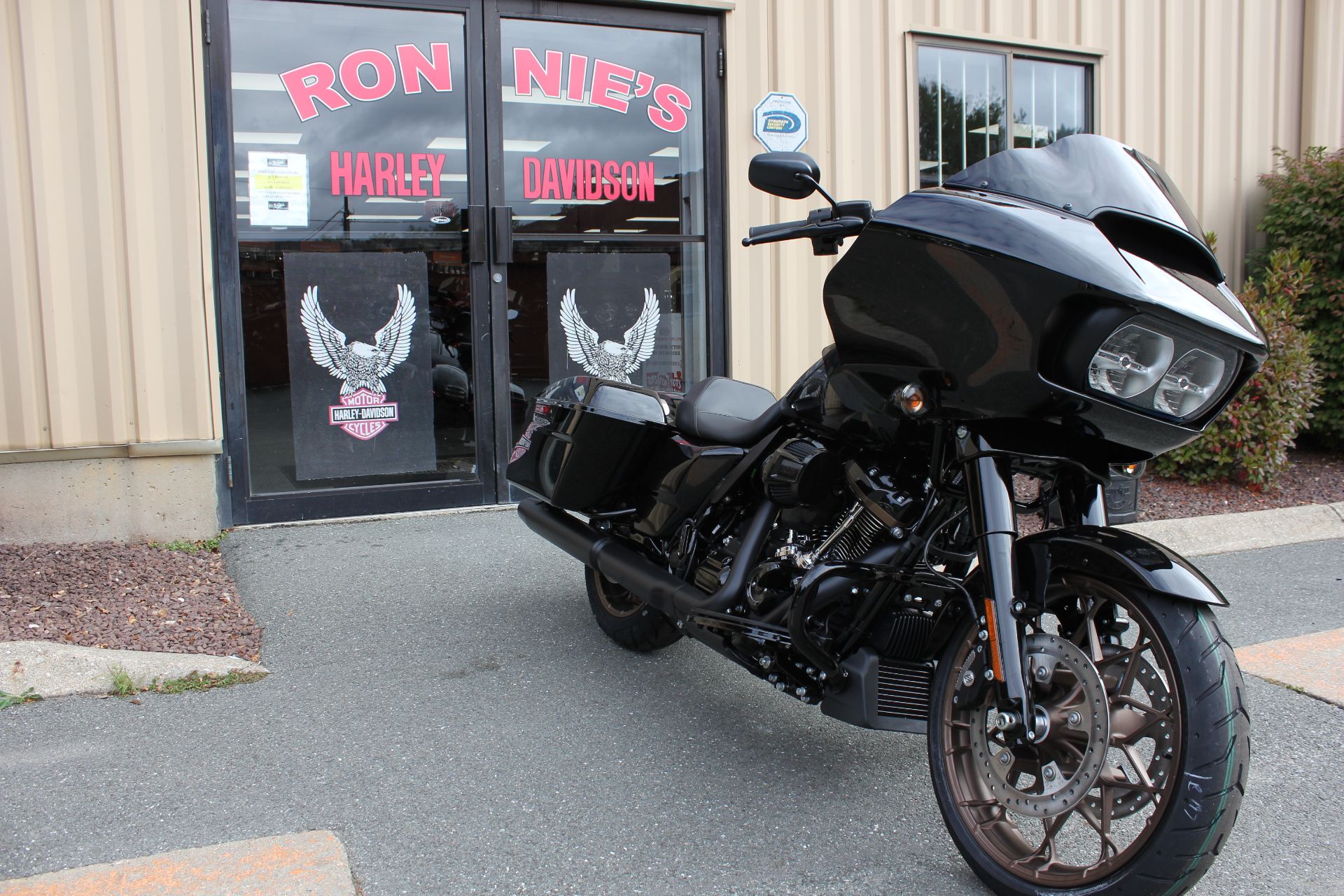 2022 Harley-Davidson Road Glide® ST in Pittsfield, Massachusetts - Photo 6
