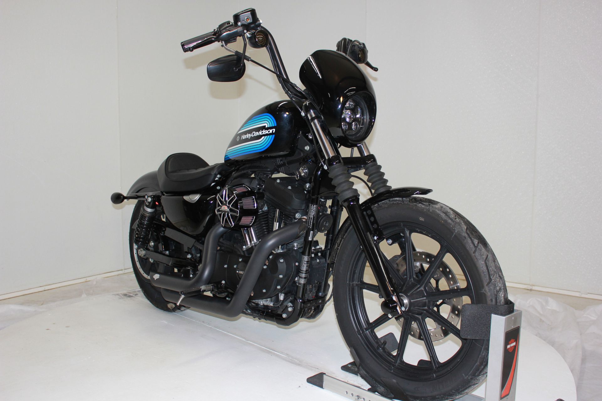 2019 Harley-Davidson Iron 1200™ in Pittsfield, Massachusetts - Photo 6