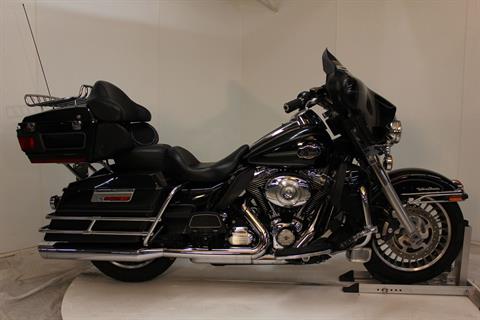 2012 Harley-Davidson Ultra Classic® Electra Glide® in Pittsfield, Massachusetts - Photo 5