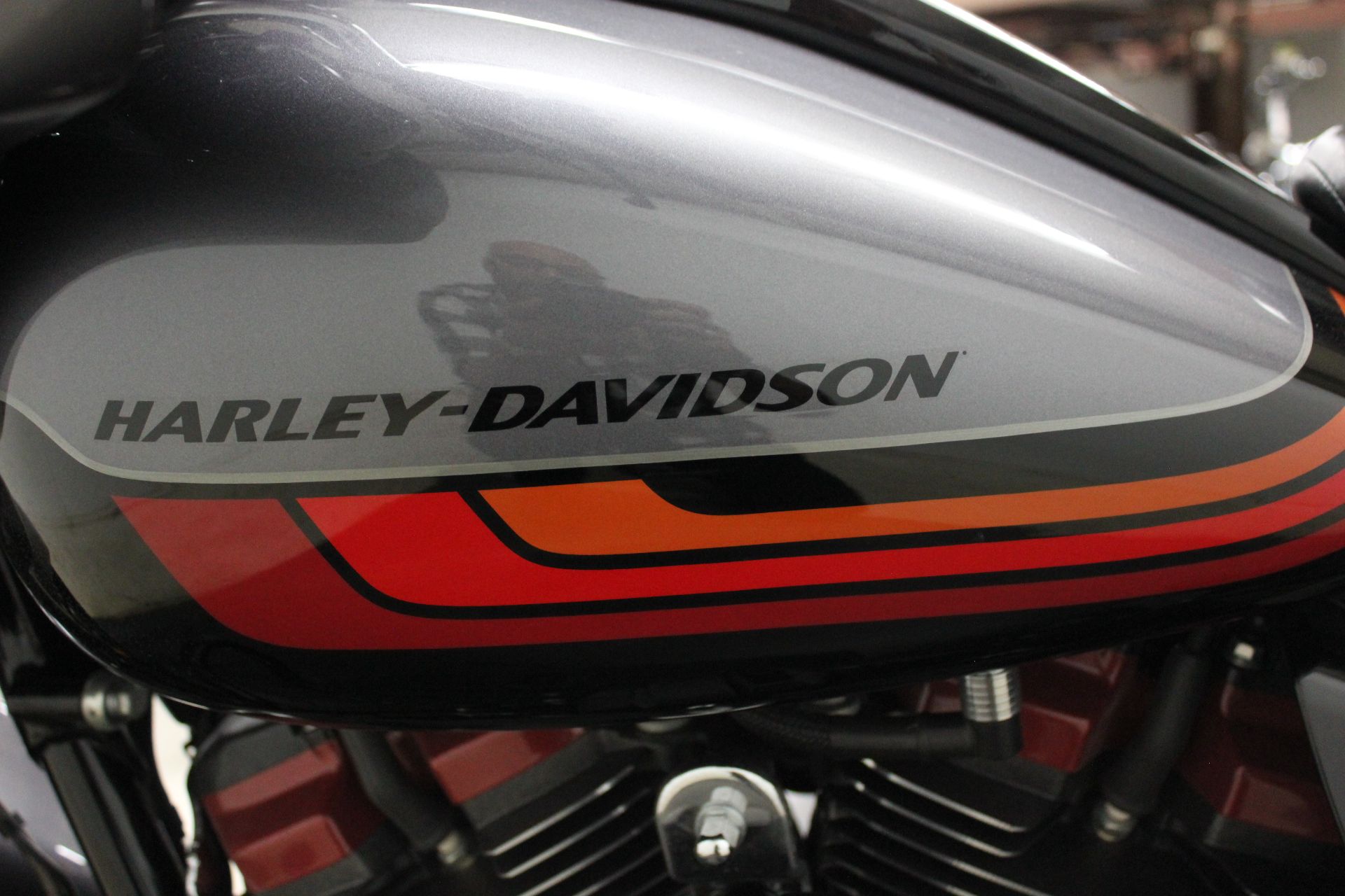 2020 Harley-Davidson CVO™ Street Glide® in Pittsfield, Massachusetts - Photo 10