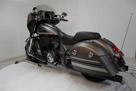 2018 Indian Motorcycle Chieftain® Limited ABS in Pittsfield, Massachusetts - Photo 2