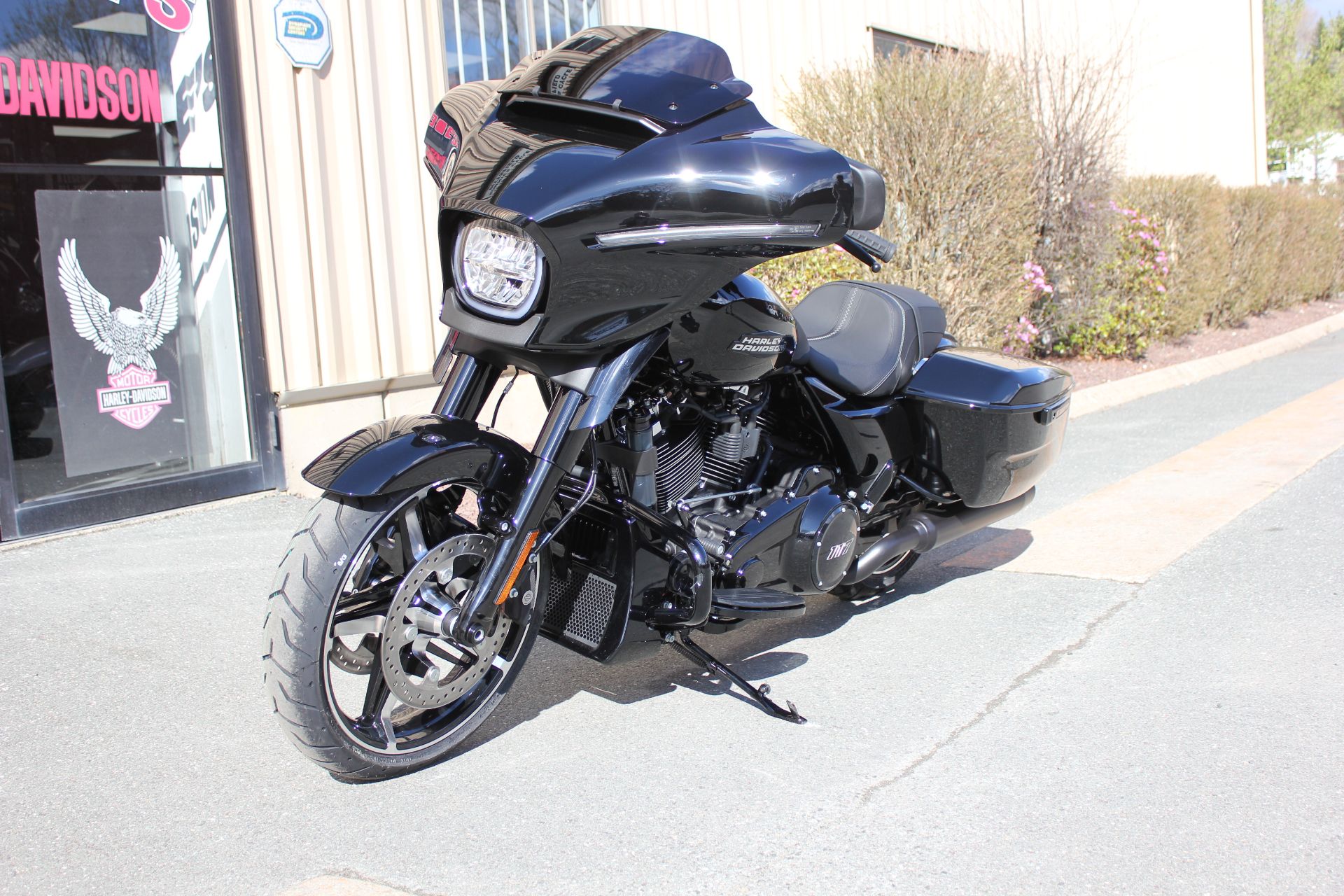 2024 Harley-Davidson Street Glide® in Pittsfield, Massachusetts - Photo 8