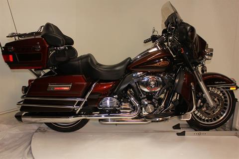2009 Harley-Davidson Ultra Classic® Electra Glide® in Pittsfield, Massachusetts - Photo 5