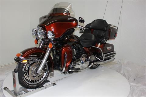 2009 Harley-Davidson Ultra Classic® Electra Glide® in Pittsfield, Massachusetts - Photo 8