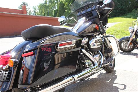 2019 Harley-Davidson ELECTRA GLIDE STANDARD in Pittsfield, Massachusetts - Photo 6