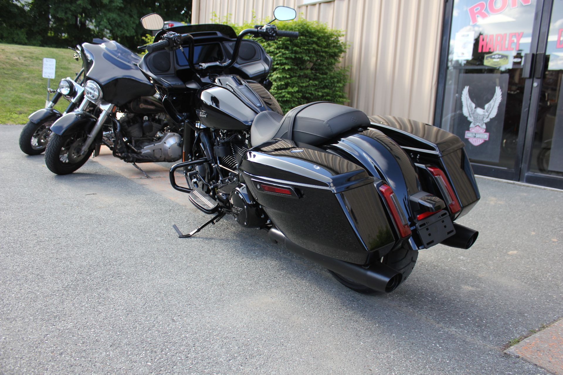 2024 Harley-Davidson Road Glide® in Pittsfield, Massachusetts - Photo 2