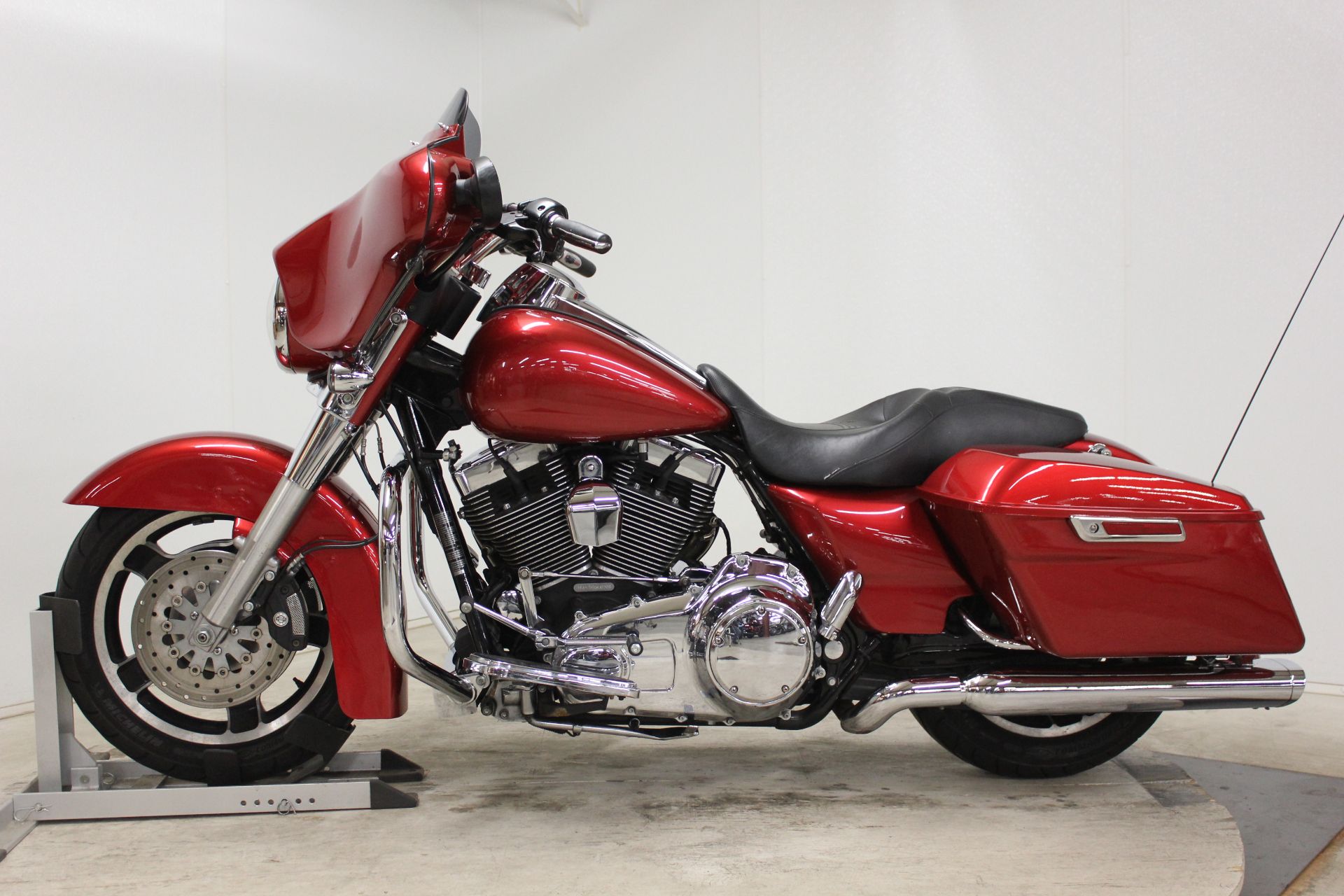 2009 Harley-Davidson Street Glide® in Pittsfield, Massachusetts - Photo 5