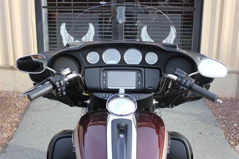 2018 Harley-Davidson Tri Glide® Ultra in Pittsfield, Massachusetts - Photo 9