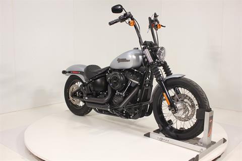 2020 Harley-Davidson Street Bob® in Pittsfield, Massachusetts - Photo 6