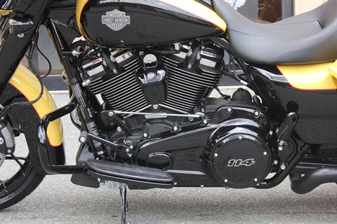 2023 Harley-Davidson Street Glide® Special in Pittsfield, Massachusetts - Photo 12