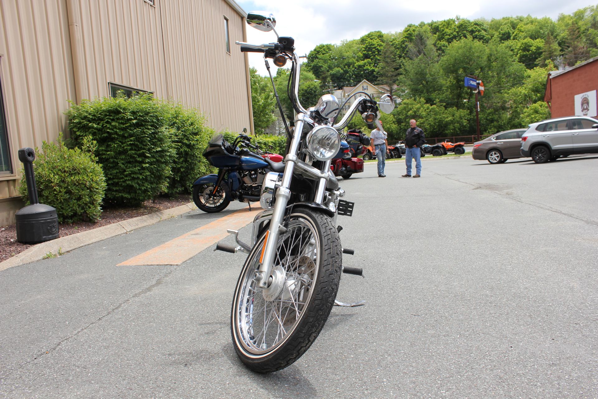 2015 Harley-Davidson SPORTSTER SEVENTY TWO in Pittsfield, Massachusetts - Photo 3