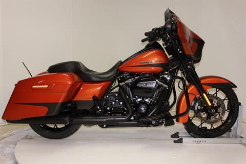 2020 Harley-Davidson Street Glide® Special in Pittsfield, Massachusetts - Photo 5