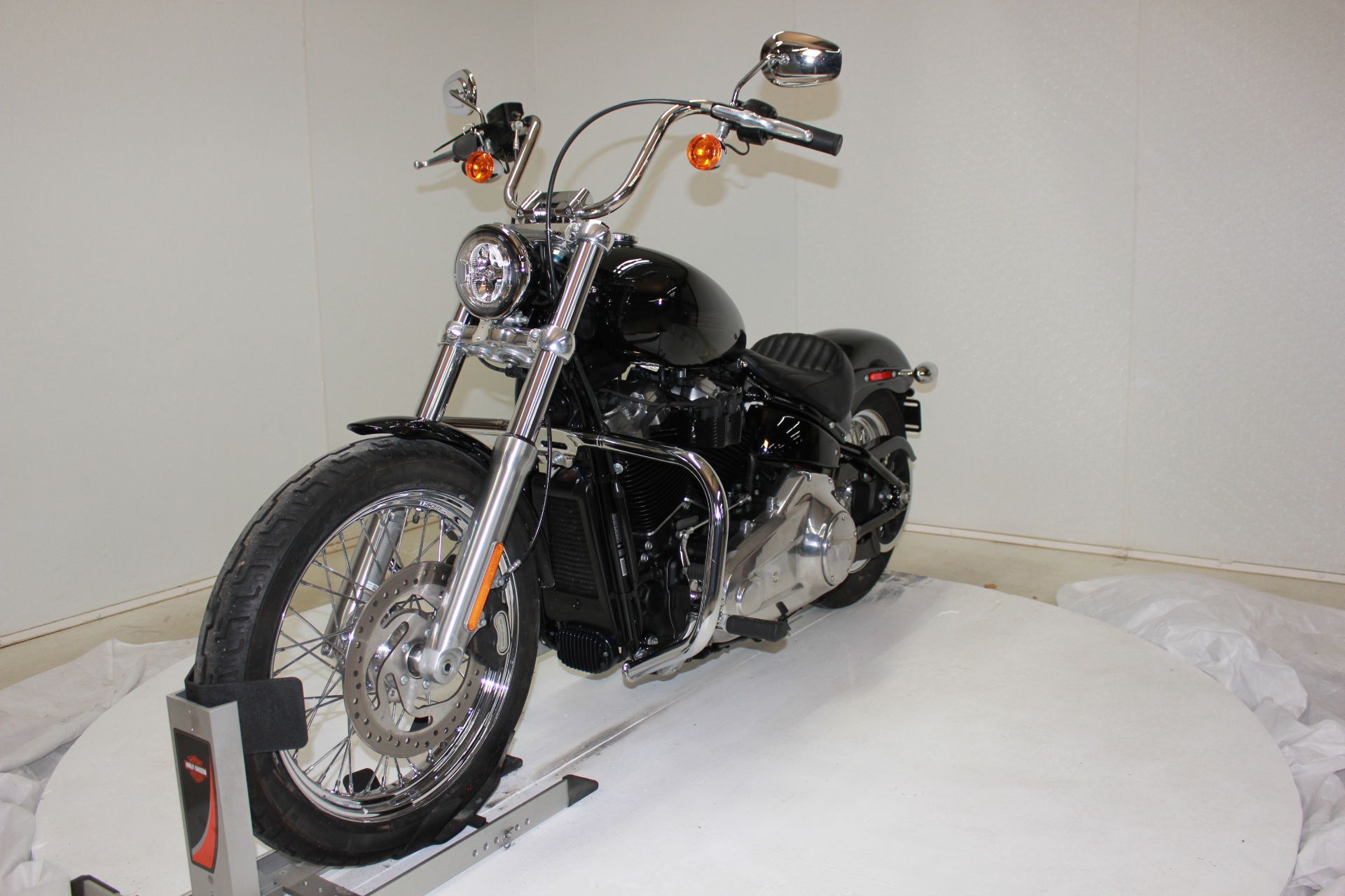 2020 Harley-Davidson Softail® Standard in Pittsfield, Massachusetts - Photo 8