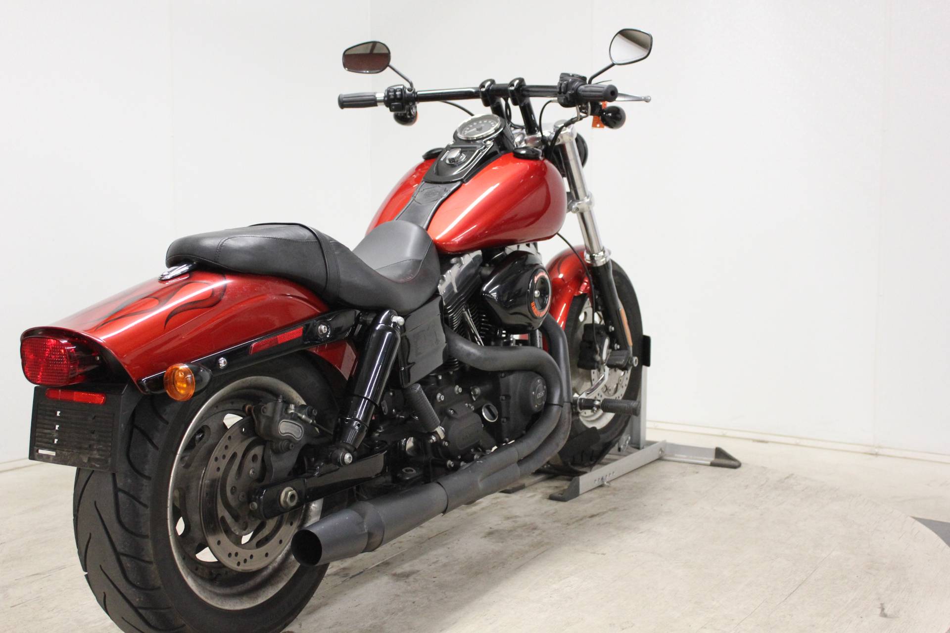 2013 Harley-Davidson Dyna® Fat Bob® in Pittsfield, Massachusetts - Photo 8