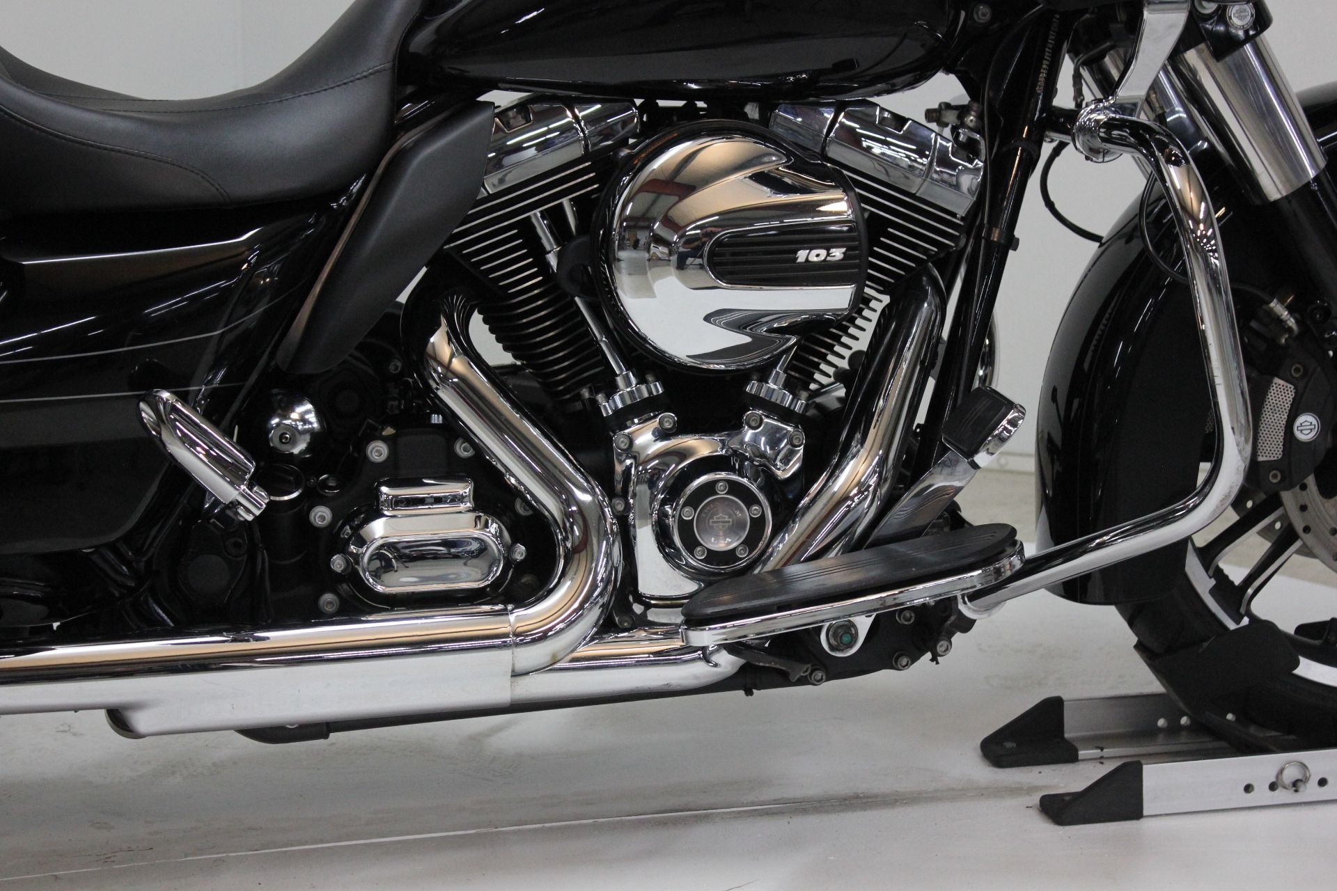 2015 Harley-Davidson Road Glide® Special in Pittsfield, Massachusetts - Photo 13