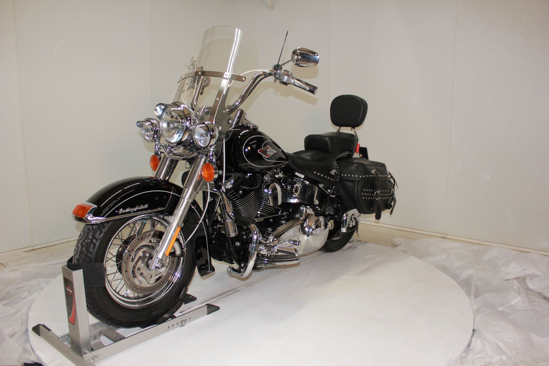 2009 Harley-Davidson Heritage Softail® Classic in Pittsfield, Massachusetts - Photo 8