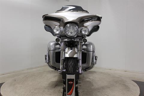 2013 Harley-Davidson CVO™ Ultra Classic® Electra Glide® in Pittsfield, Massachusetts - Photo 3