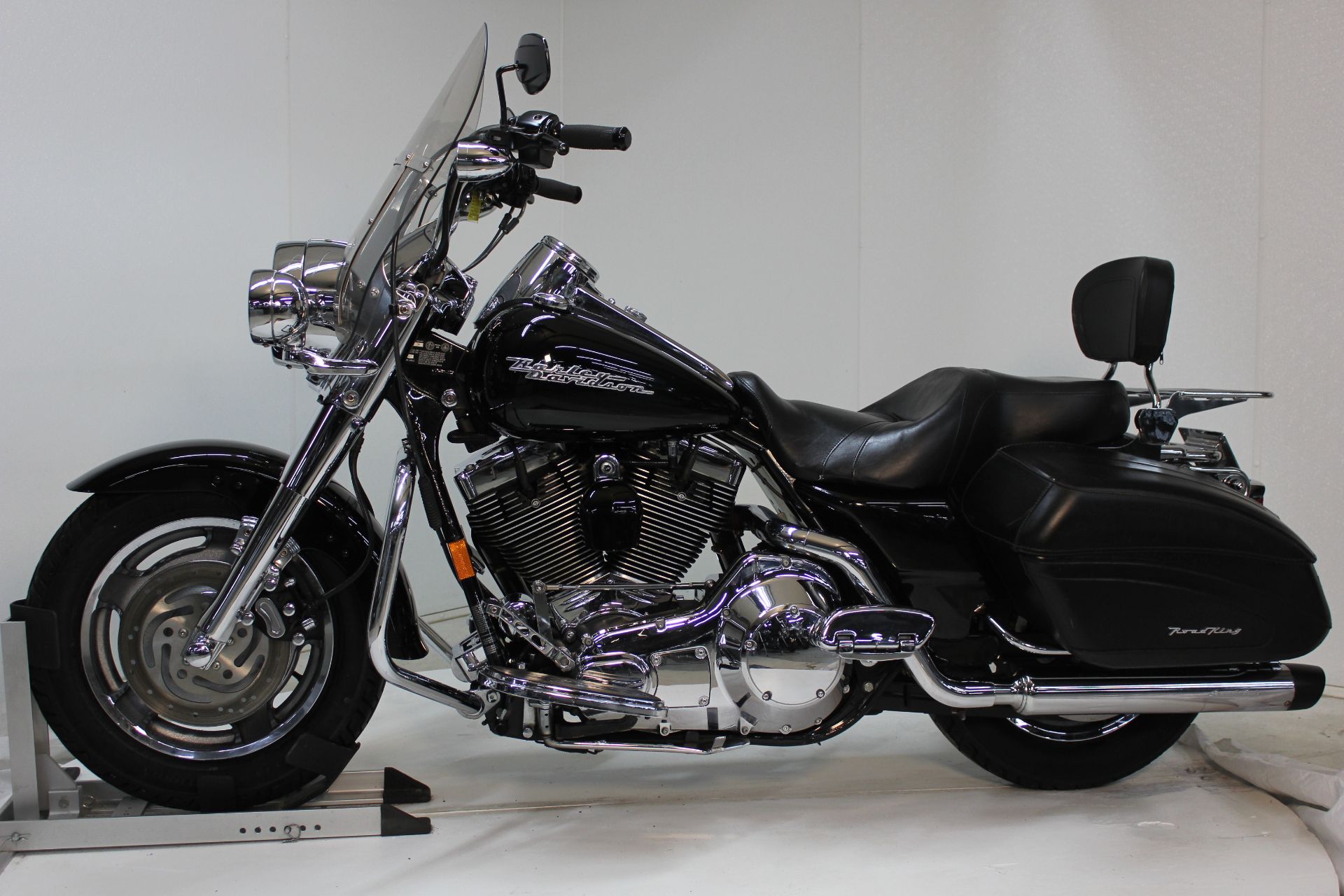 2004 Harley-Davidson FLHRS/FLHRSI Road King® Custom in Pittsfield, Massachusetts - Photo 1