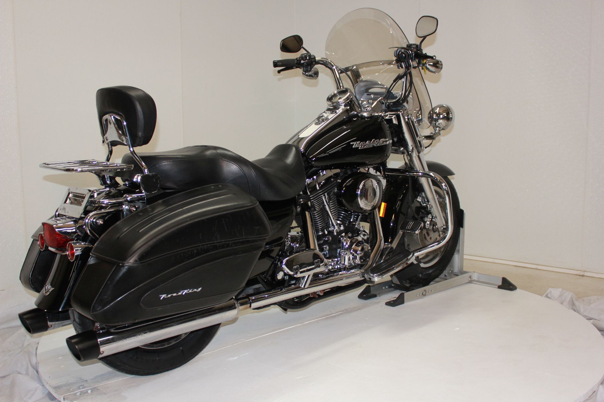 2004 Harley-Davidson FLHRS/FLHRSI Road King® Custom in Pittsfield, Massachusetts - Photo 4
