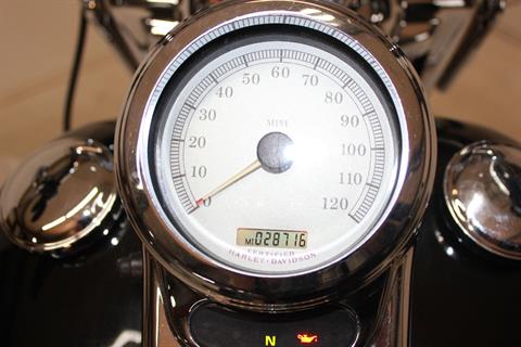 2004 Harley-Davidson FLHRS/FLHRSI Road King® Custom in Pittsfield, Massachusetts - Photo 12