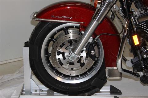 2008 Harley-Davidson Road King® Classic in Pittsfield, Massachusetts - Photo 16