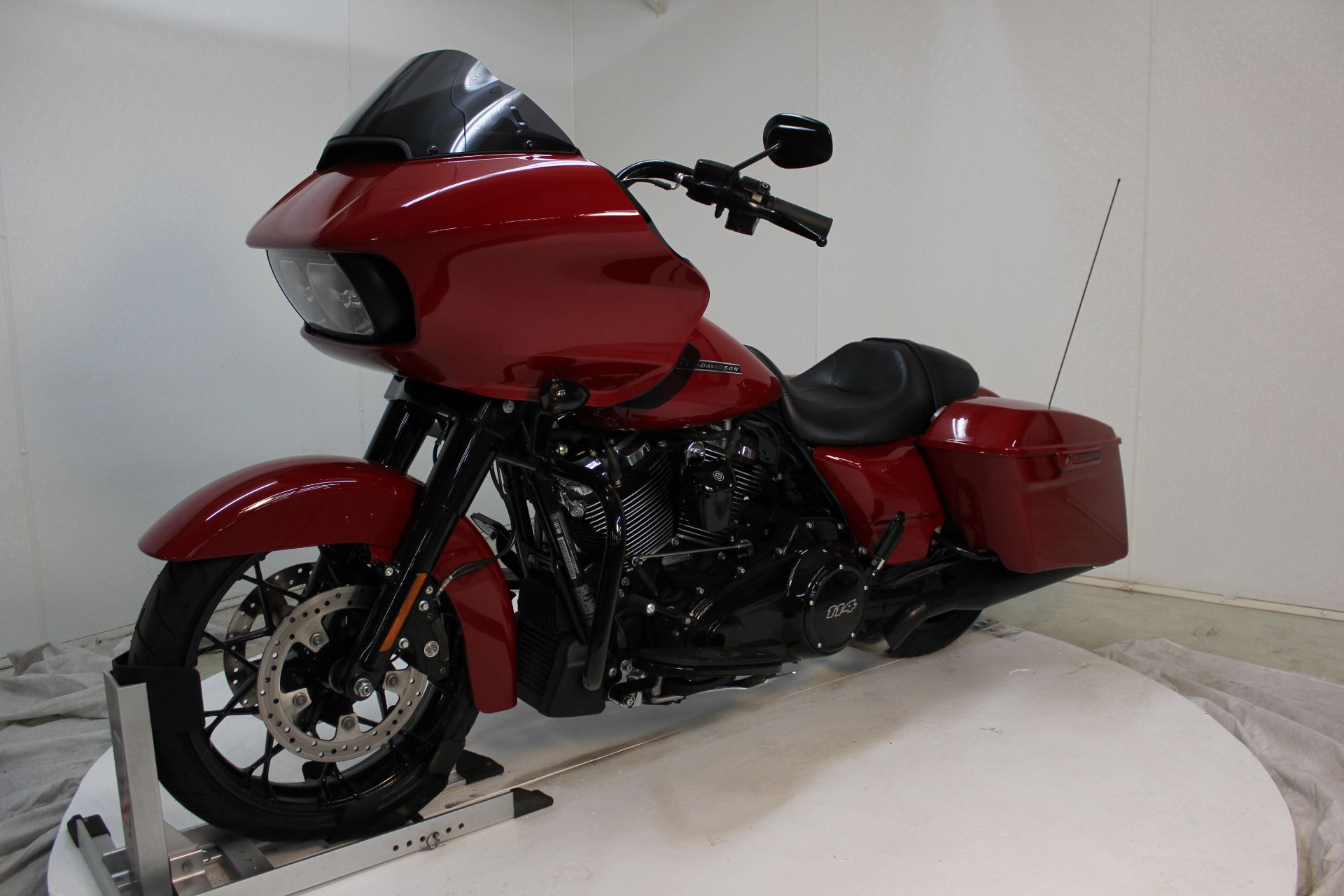2020 Harley-Davidson ROAD GLIDE SPECIAL in Pittsfield, Massachusetts - Photo 9