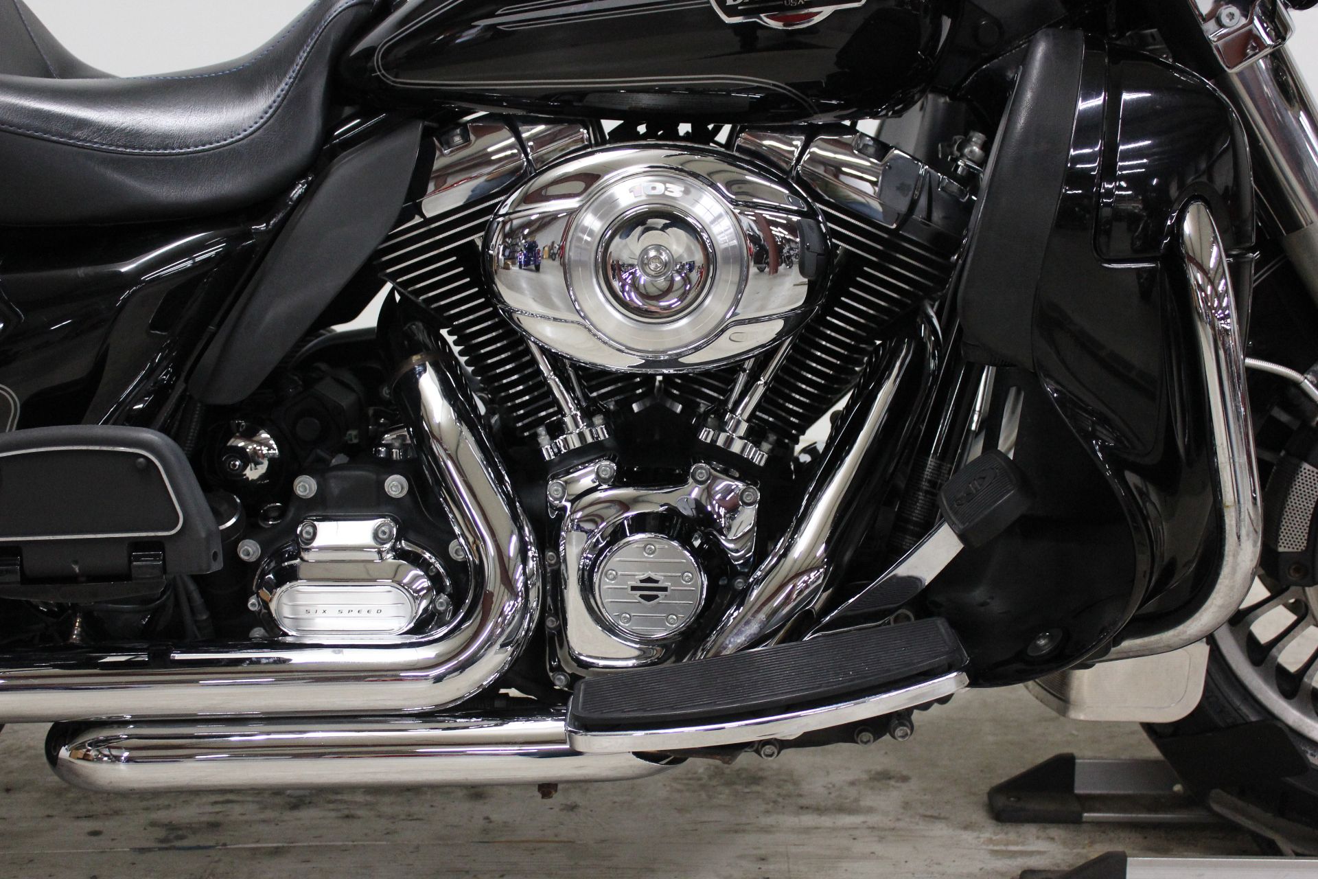 2013 Harley-Davidson Ultra Classic® Electra Glide® in Pittsfield, Massachusetts - Photo 9