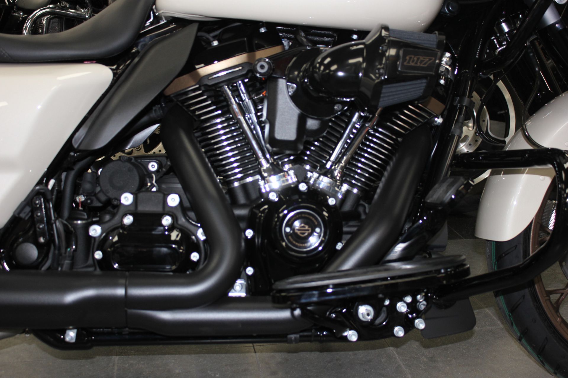 2023 Harley-Davidson Road Glide® ST in Pittsfield, Massachusetts - Photo 13