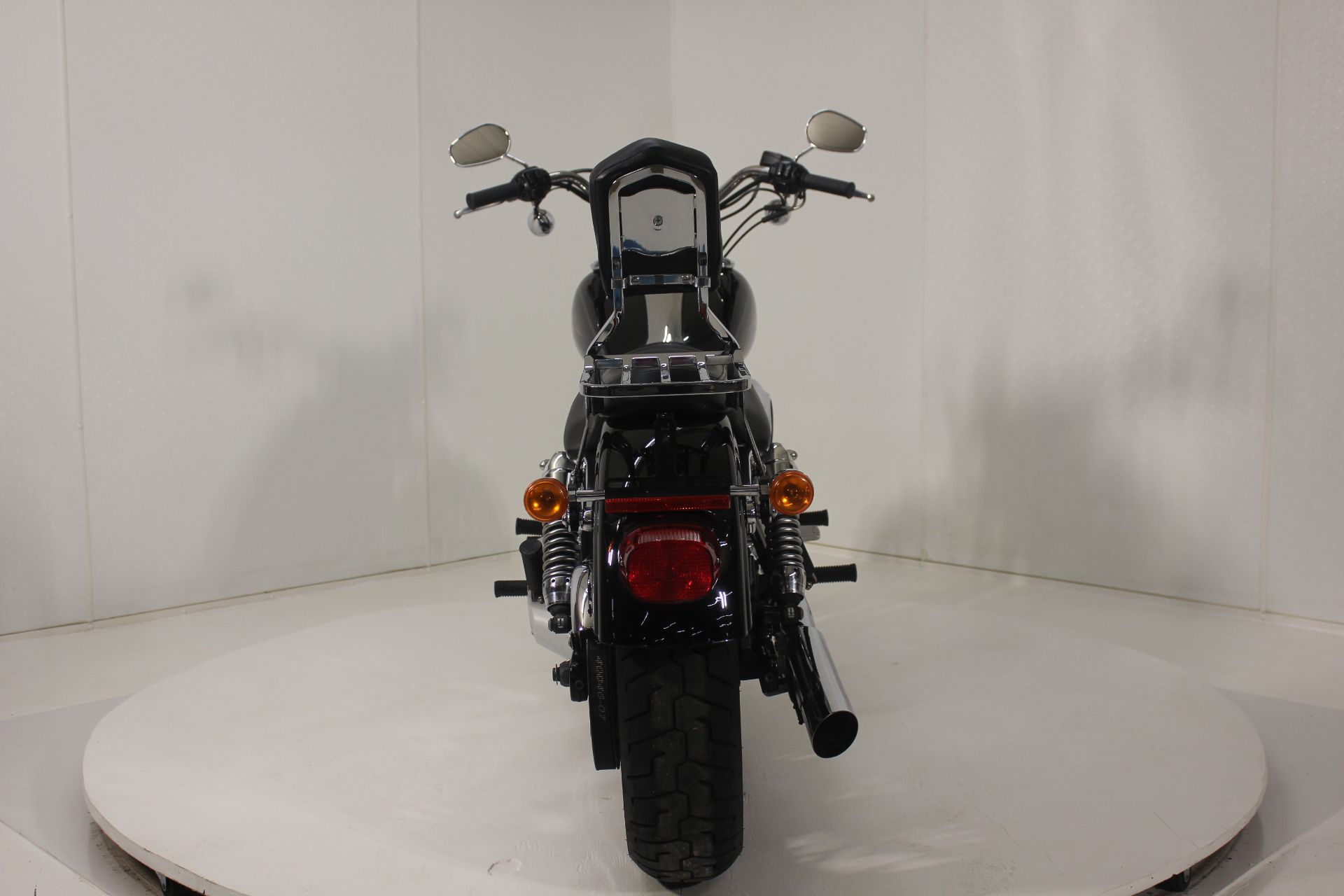 2009 Harley-Davidson Dyna® Low Rider® in Pittsfield, Massachusetts - Photo 3