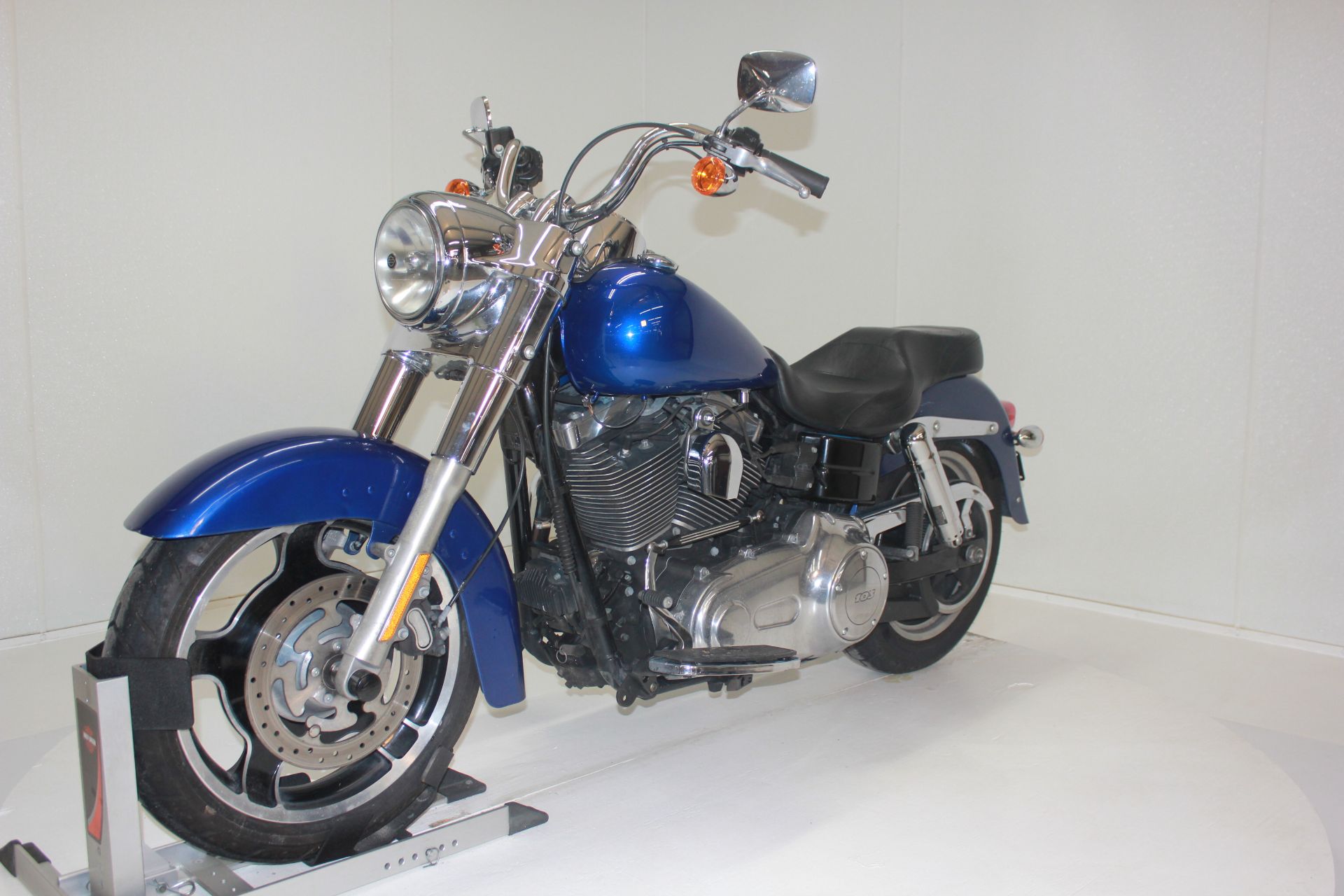 2012 Harley-Davidson Dyna® Switchback in Pittsfield, Massachusetts - Photo 8