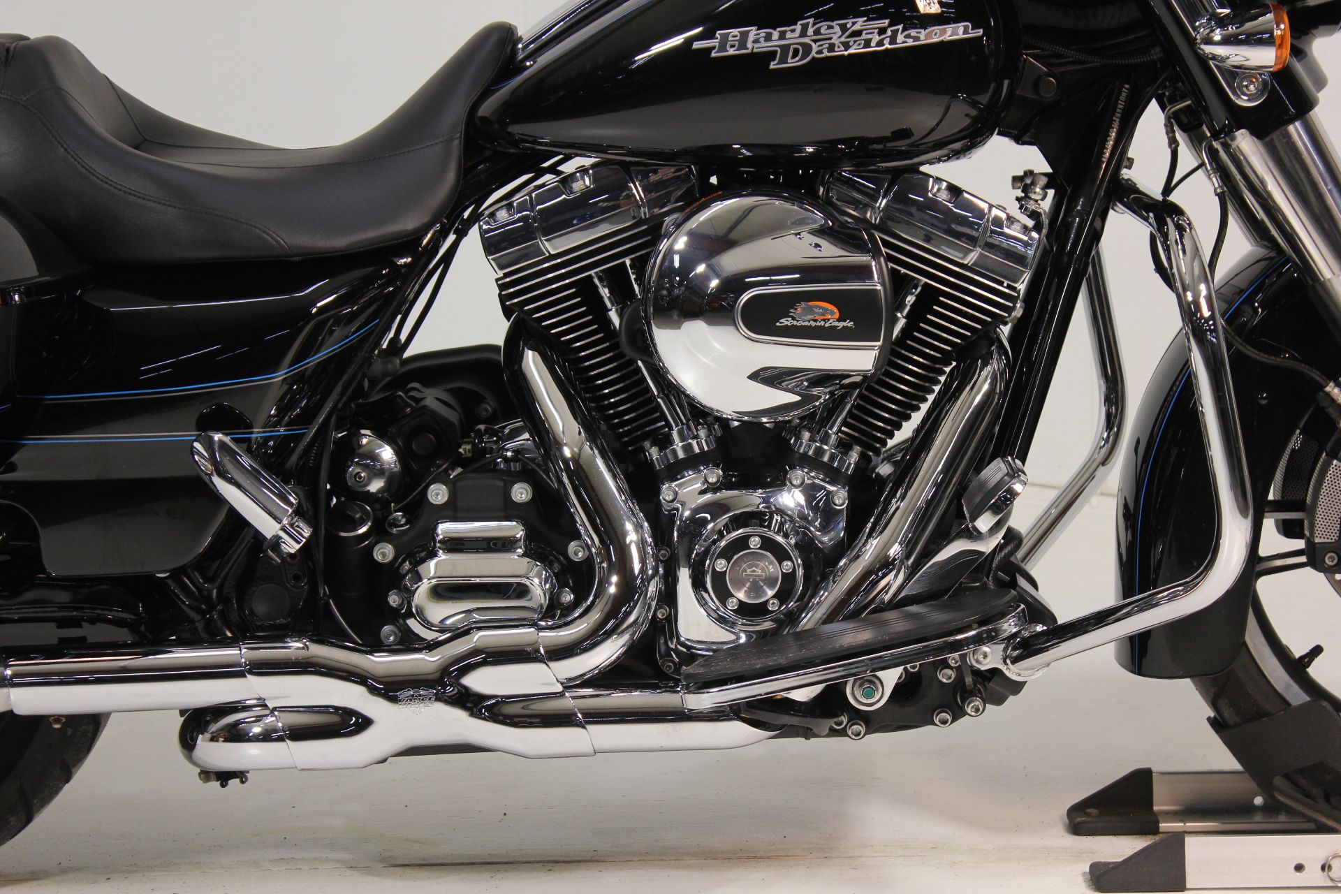 2015 Harley-Davidson Street Glide® Special in Pittsfield, Massachusetts - Photo 13