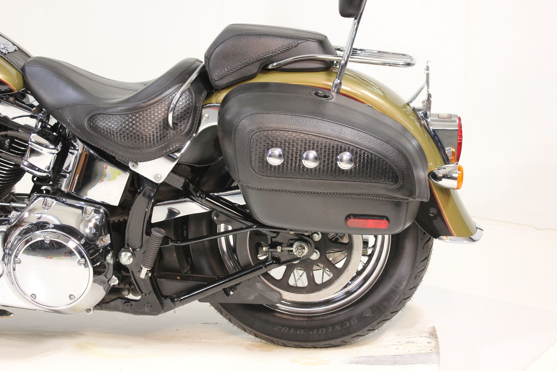 2007 Harley-Davidson Softail® Deluxe in Pittsfield, Massachusetts - Photo 19