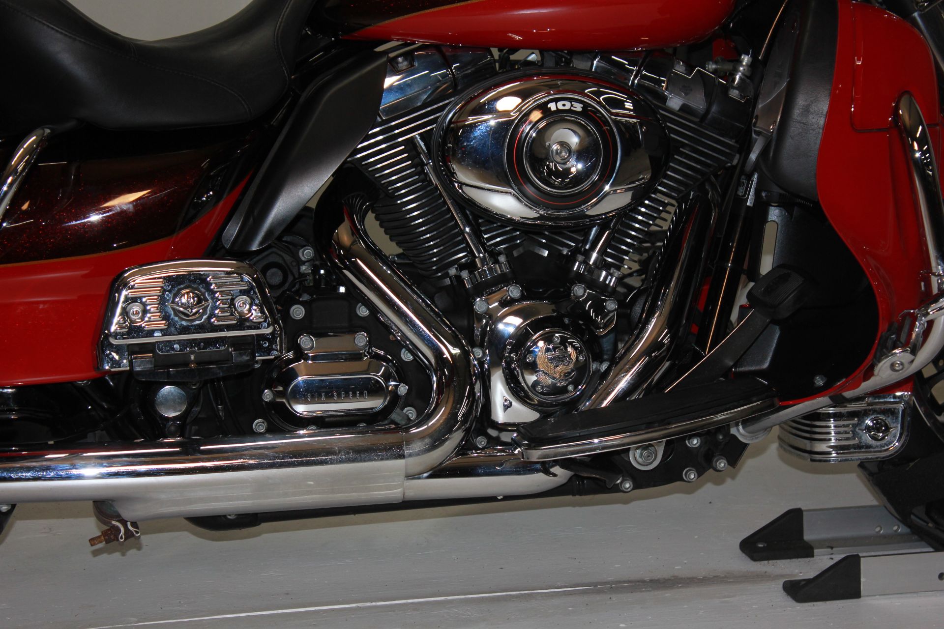 2010 Harley-Davidson Electra Glide® Ultra Limited in Pittsfield, Massachusetts - Photo 15