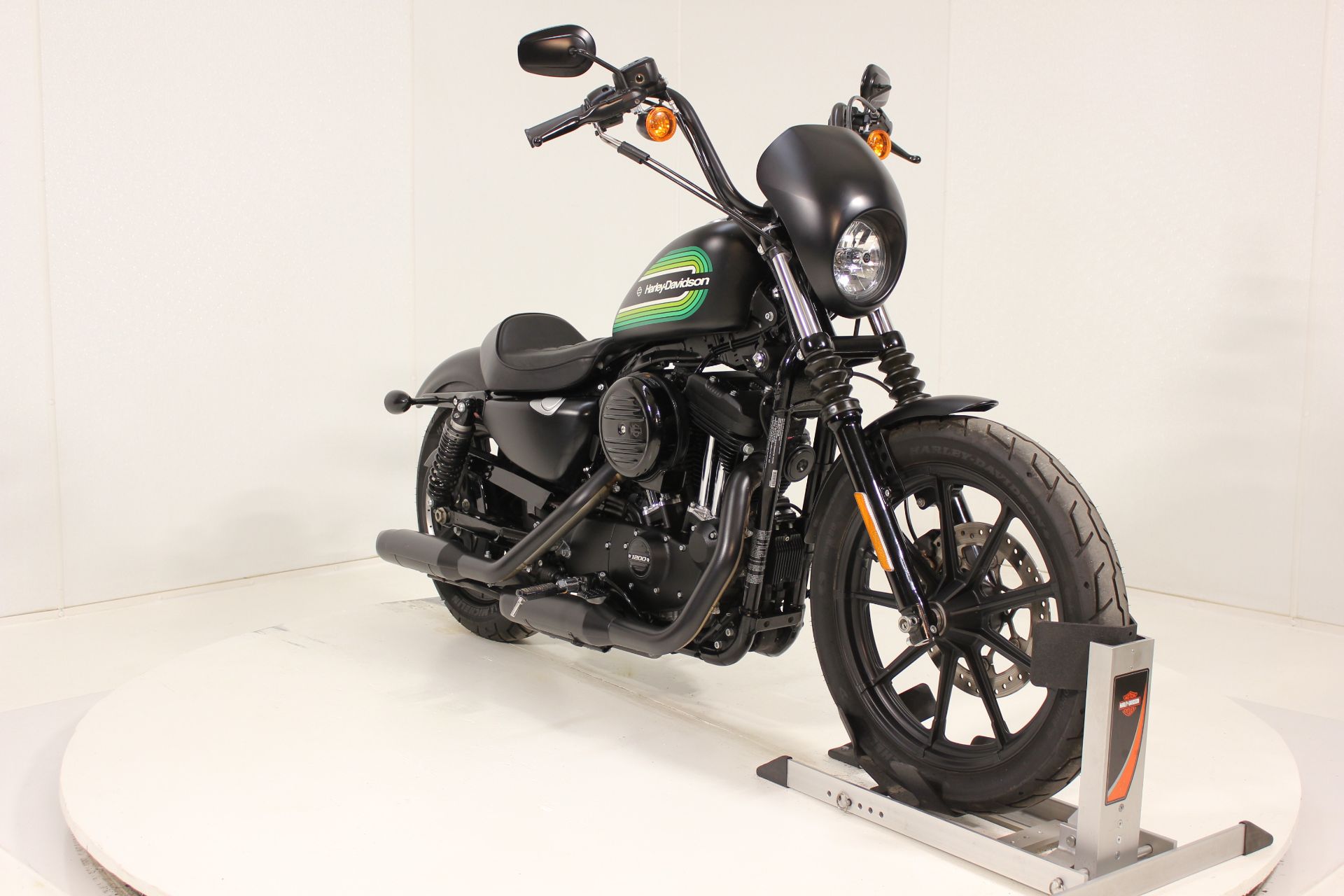 2021 Harley-Davidson Iron 1200™ in Pittsfield, Massachusetts - Photo 6