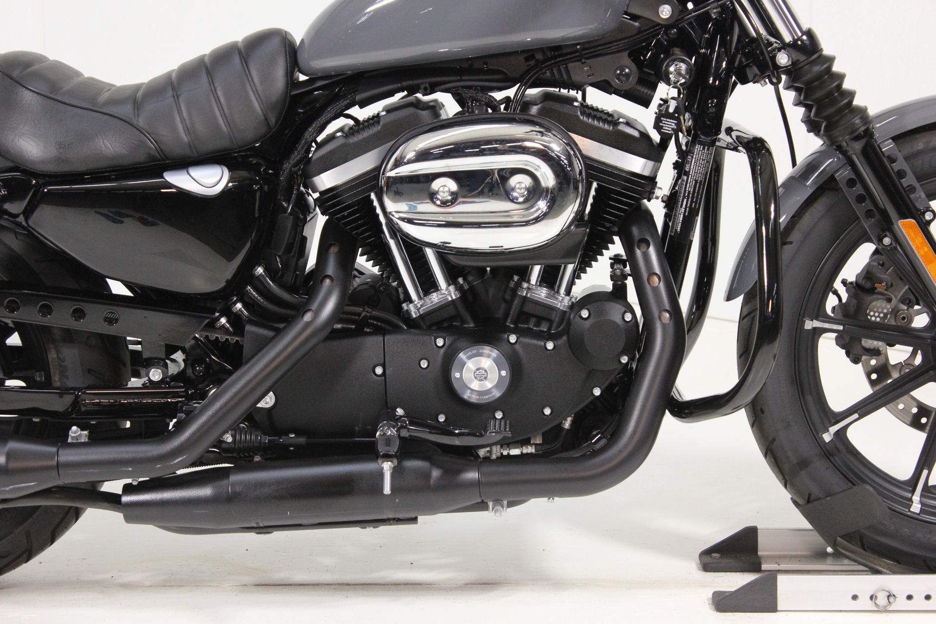 2022 Harley-Davidson Iron 883™ in Pittsfield, Massachusetts - Photo 14