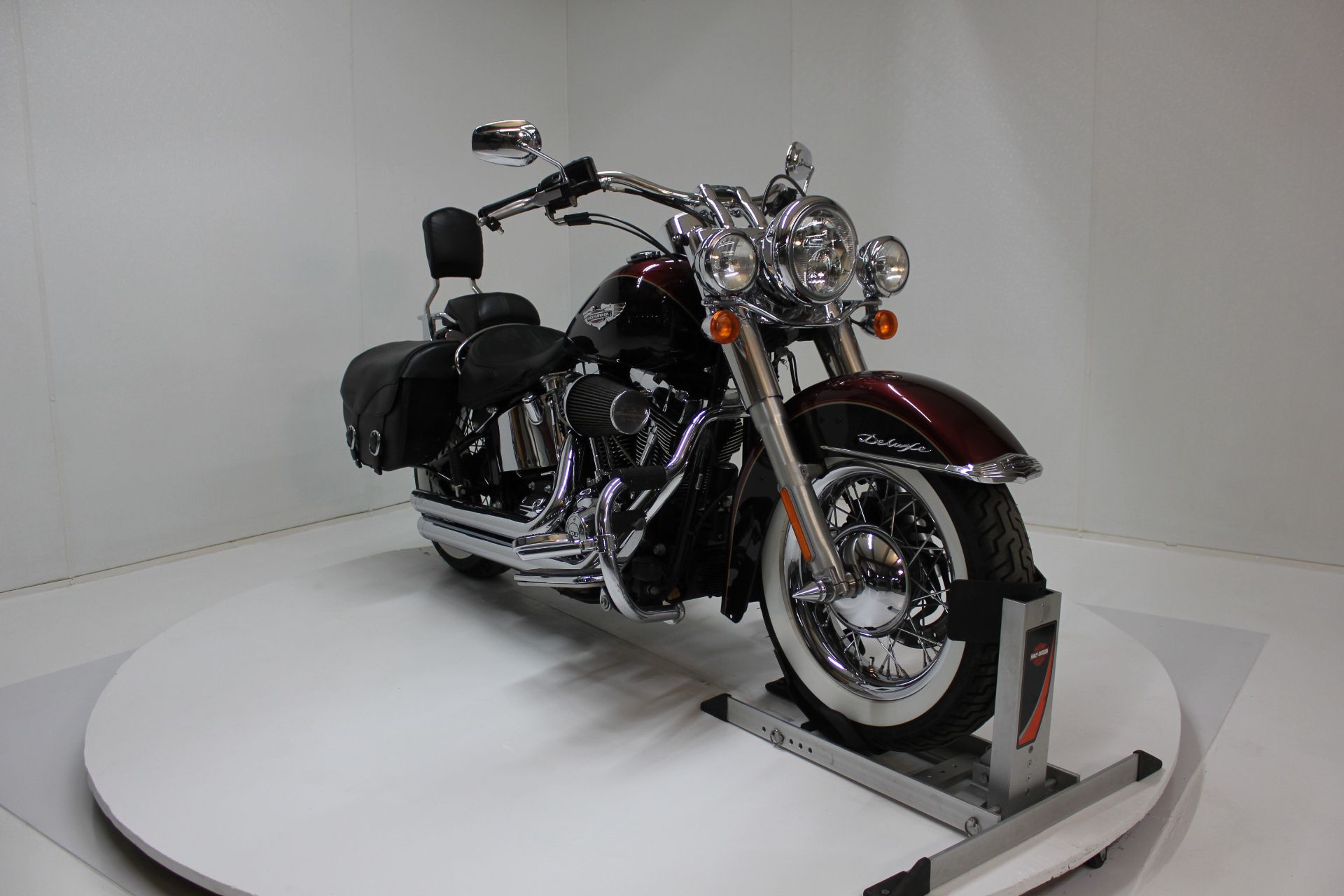 2014 Harley-Davidson Softail® Deluxe in Pittsfield, Massachusetts - Photo 6