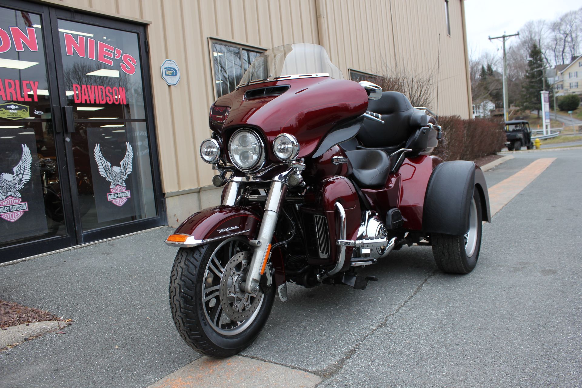 2015 Harley-Davidson Tri Glide® Ultra in Pittsfield, Massachusetts - Photo 8