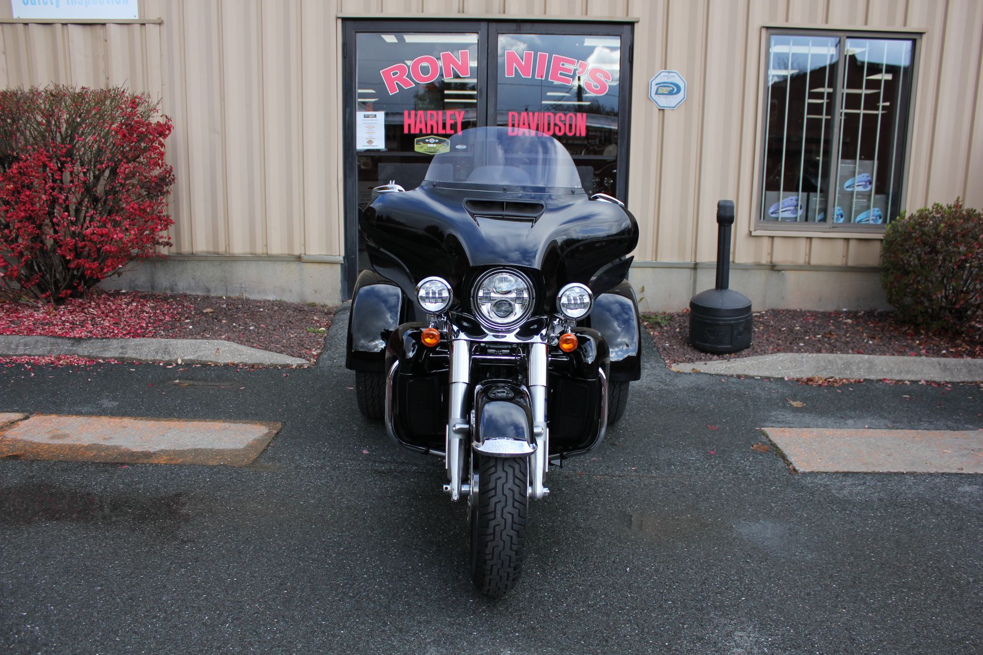 2021 Harley-Davidson Tri Glide® Ultra in Pittsfield, Massachusetts - Photo 9