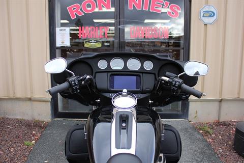 2021 Harley-Davidson Tri Glide® Ultra in Pittsfield, Massachusetts - Photo 11
