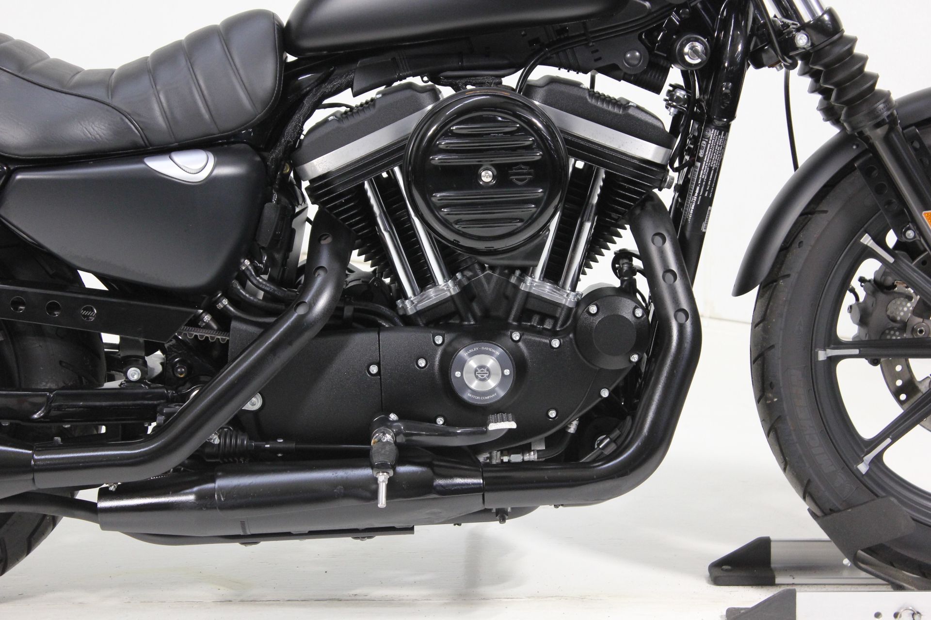 2022 Harley-Davidson Iron 883™ in Pittsfield, Massachusetts - Photo 10